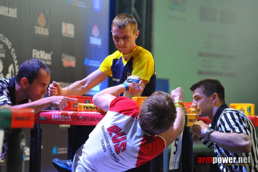 Euroarm 2013 - day 3 - left hand juniors 21, seniors # Siłowanie na ręce # Armwrestling # Armpower.net