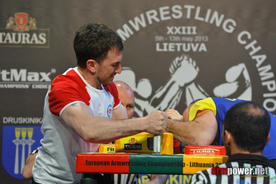 Euroarm 2013 - day 3 - left hand juniors 21, seniors # Armwrestling # Armpower.net