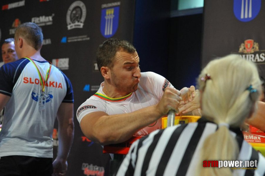 Euroarm 2013 - day 3 - left hand juniors 21, seniors # Armwrestling # Armpower.net