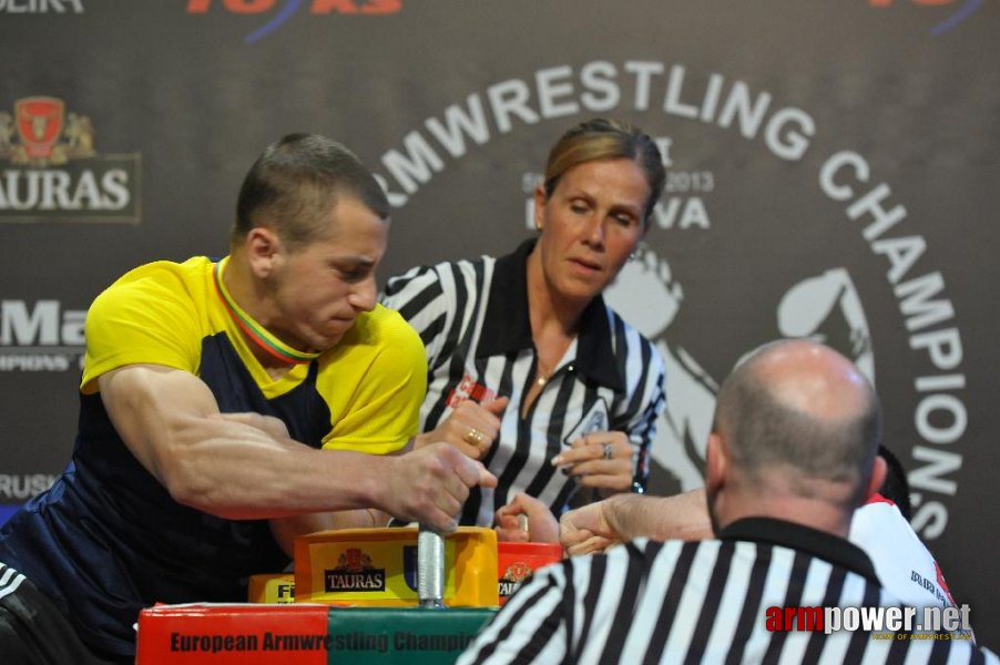 Euroarm 2013 - day 3 - left hand juniors 21, seniors # Armwrestling # Armpower.net