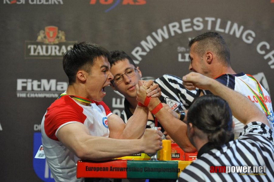 Euroarm 2013 - day 3 - left hand juniors 21, seniors # Armwrestling # Armpower.net