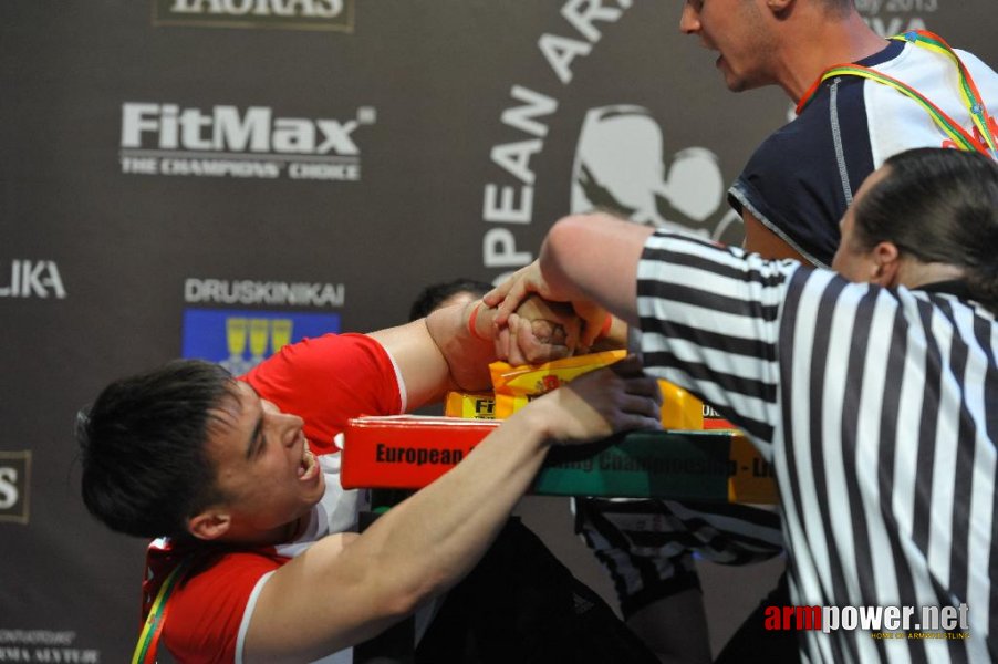 Euroarm 2013 - day 3 - left hand juniors 21, seniors # Siłowanie na ręce # Armwrestling # Armpower.net