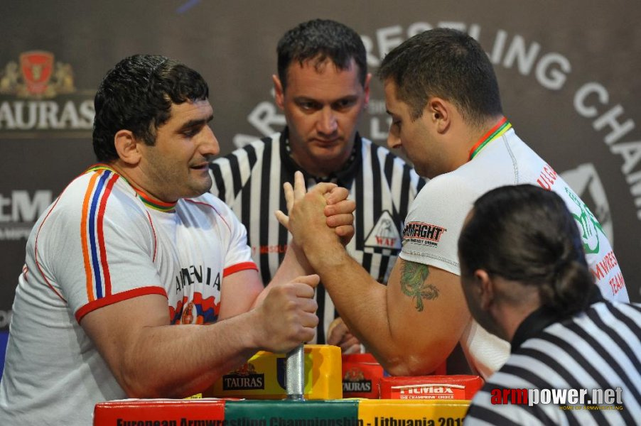 Euroarm 2013 - day 3 - left hand juniors 21, seniors # Armwrestling # Armpower.net