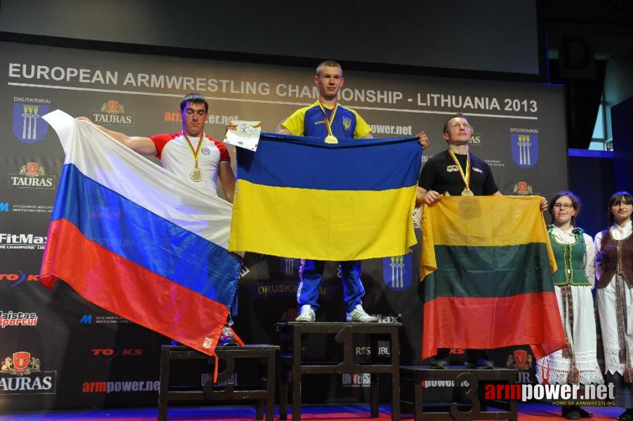 Euroarm 2013 - day 3 - left hand juniors 21, seniors # Armwrestling # Armpower.net