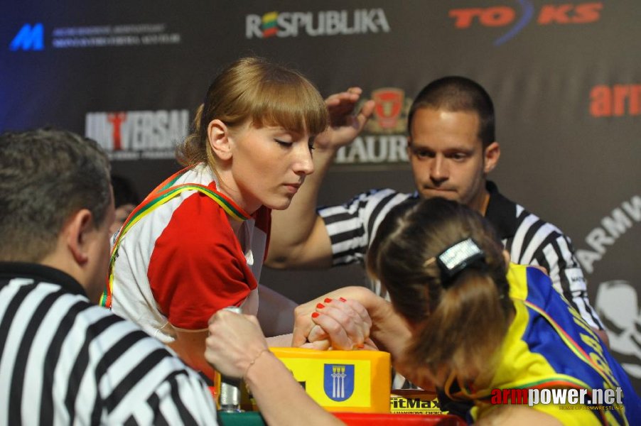 Euroarm 2013 - day 4 - right hand juniors 21, seniors # Siłowanie na ręce # Armwrestling # Armpower.net