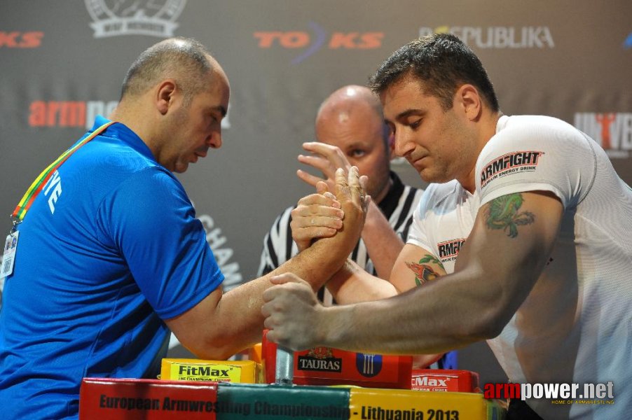 Euroarm 2013 - day 4 - right hand juniors 21, seniors # Siłowanie na ręce # Armwrestling # Armpower.net