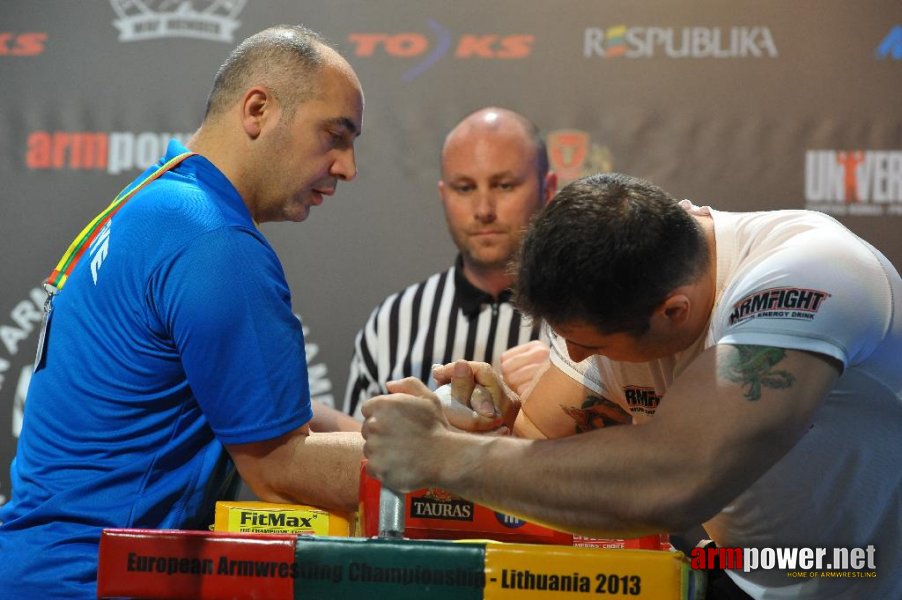 Euroarm 2013 - day 4 - right hand juniors 21, seniors # Armwrestling # Armpower.net