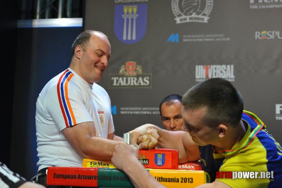 Euroarm 2013 - day 4 - right hand juniors 21, seniors # Siłowanie na ręce # Armwrestling # Armpower.net