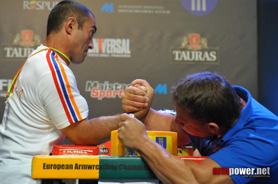 Euroarm 2013 - day 4 - right hand juniors 21, seniors # Armwrestling # Armpower.net