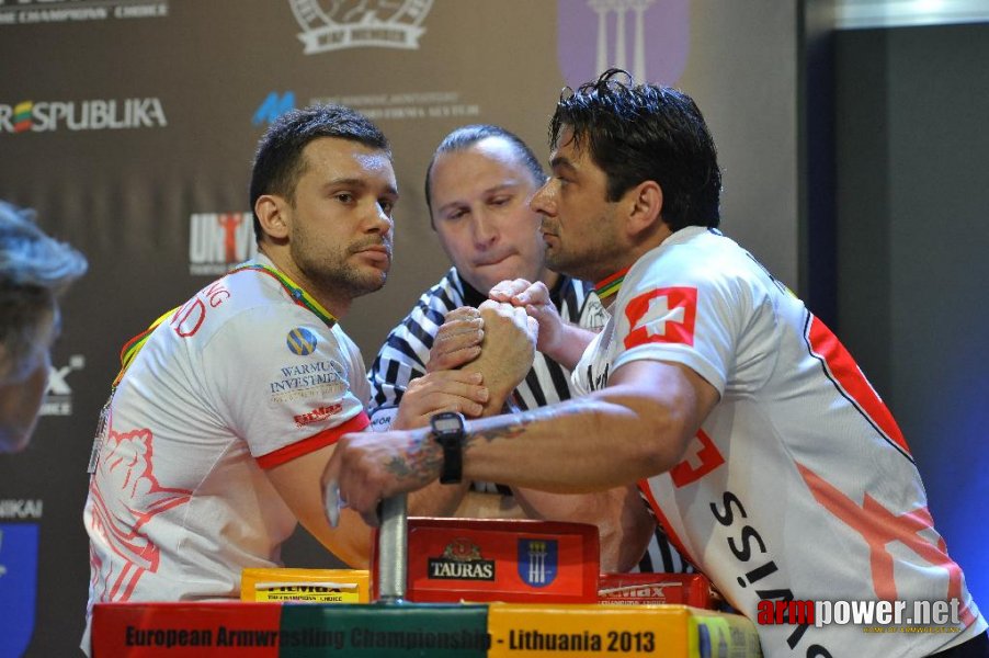 Euroarm 2013 - day 4 - right hand juniors 21, seniors # Siłowanie na ręce # Armwrestling # Armpower.net