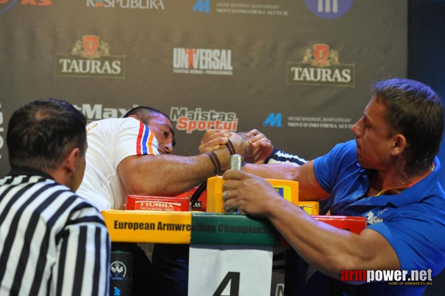 Euroarm 2013 - day 4 - right hand juniors 21, seniors # Armwrestling # Armpower.net