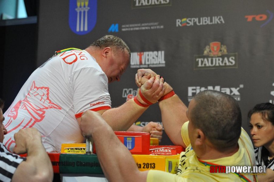 Euroarm 2013 - day 4 - right hand juniors 21, seniors # Siłowanie na ręce # Armwrestling # Armpower.net