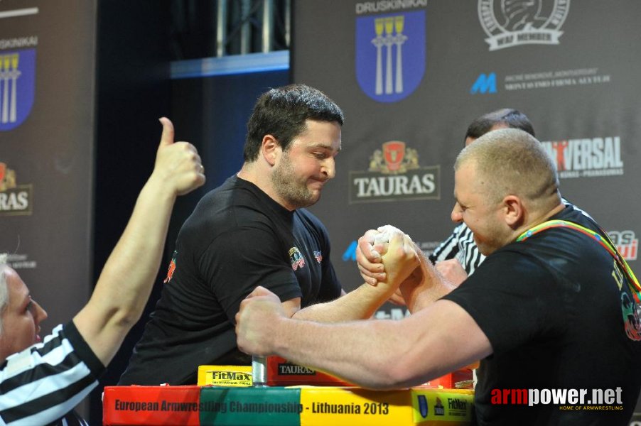 Euroarm 2013 - day 4 - right hand juniors 21, seniors # Siłowanie na ręce # Armwrestling # Armpower.net