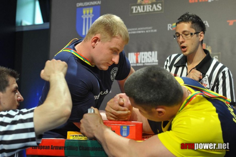 Euroarm 2013 - day 4 - right hand juniors 21, seniors # Armwrestling # Armpower.net