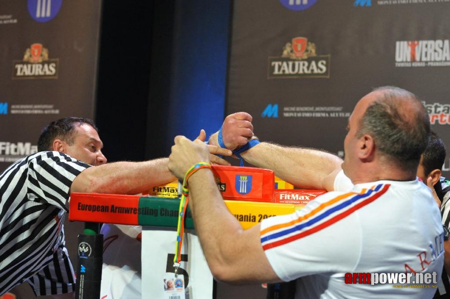 Euroarm 2013 - day 4 - right hand juniors 21, seniors # Armwrestling # Armpower.net