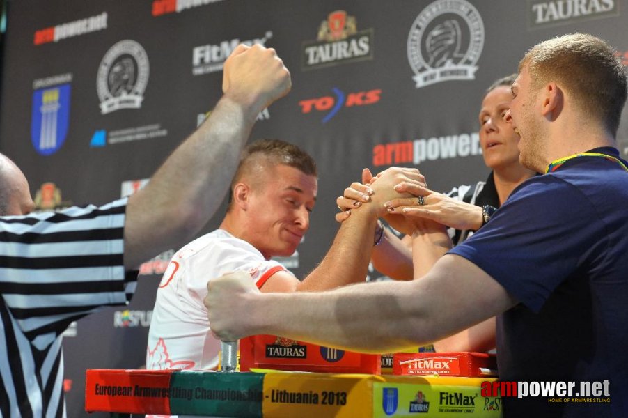 Euroarm 2013 - day 4 - right hand juniors 21, seniors # Siłowanie na ręce # Armwrestling # Armpower.net