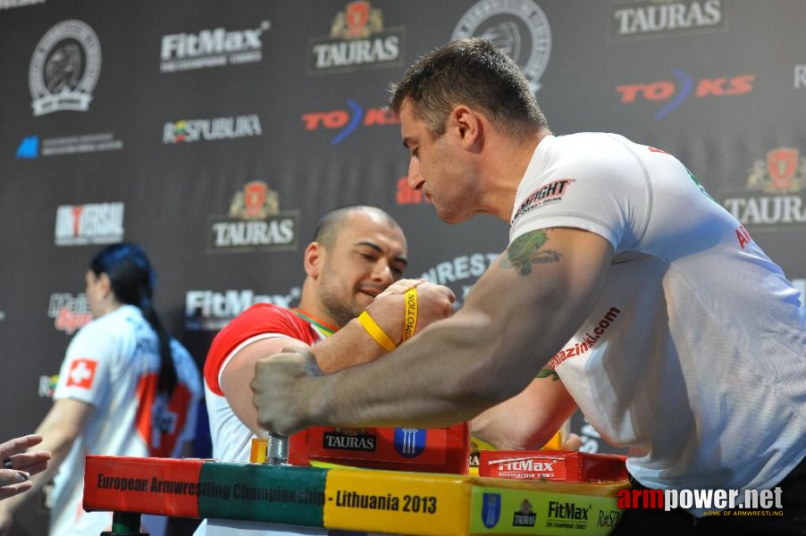 Euroarm 2013 - day 4 - right hand juniors 21, seniors # Armwrestling # Armpower.net