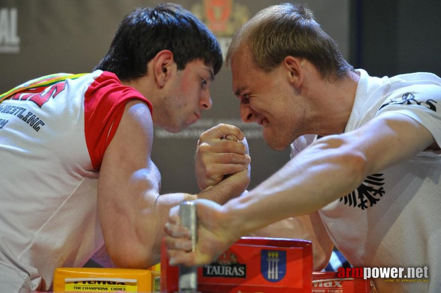 Euroarm 2013 - day 4 - right hand juniors 21, seniors # Siłowanie na ręce # Armwrestling # Armpower.net