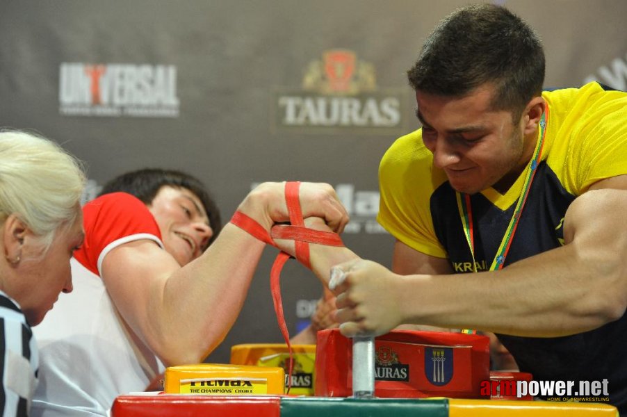 Euroarm 2013 - day 4 - right hand juniors 21, seniors # Siłowanie na ręce # Armwrestling # Armpower.net