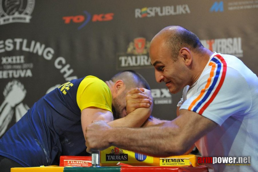 Euroarm 2013 - day 4 - right hand juniors 21, seniors # Siłowanie na ręce # Armwrestling # Armpower.net