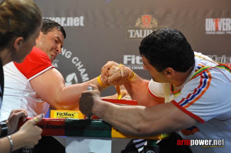 Euroarm 2013 - day 4 - right hand juniors 21, seniors # Siłowanie na ręce # Armwrestling # Armpower.net