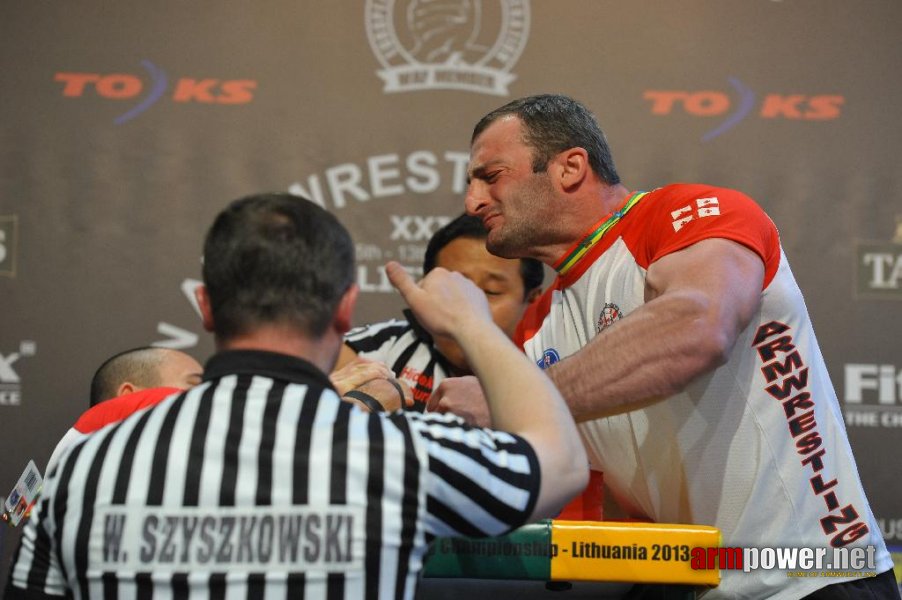 Euroarm 2013 - day 4 - right hand juniors 21, seniors # Armwrestling # Armpower.net