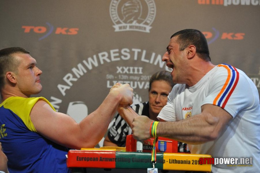 Euroarm 2013 - day 4 - right hand juniors 21, seniors # Armwrestling # Armpower.net