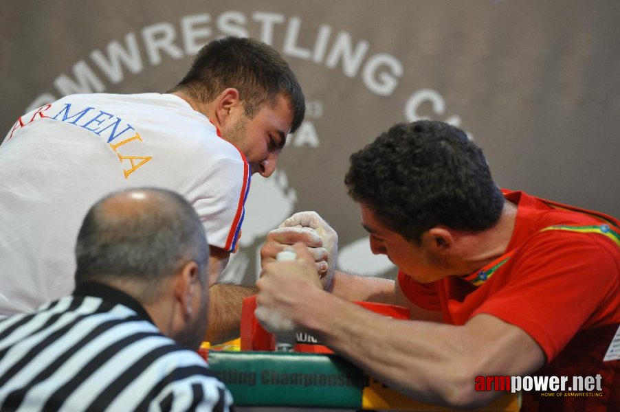 Euroarm 2013 - day 4 - right hand juniors 21, seniors # Siłowanie na ręce # Armwrestling # Armpower.net