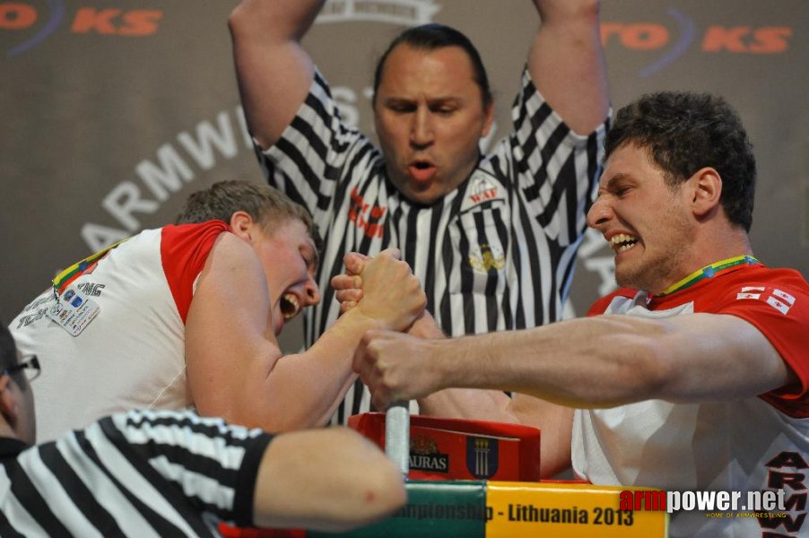 Euroarm 2013 - day 4 - right hand juniors 21, seniors # Armwrestling # Armpower.net