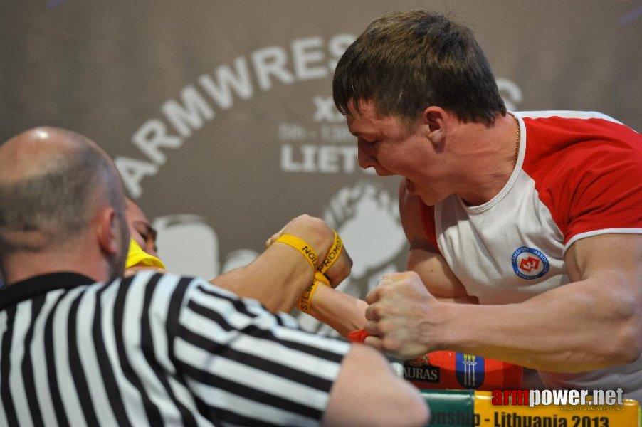 Euroarm 2013 - day 4 - right hand juniors 21, seniors # Armwrestling # Armpower.net