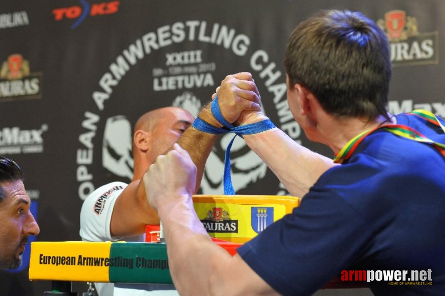 Euroarm 2013 - day 4 - right hand juniors 21, seniors # Armwrestling # Armpower.net