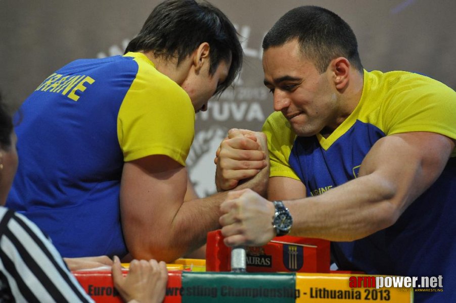 Euroarm 2013 - day 4 - right hand juniors 21, seniors # Siłowanie na ręce # Armwrestling # Armpower.net