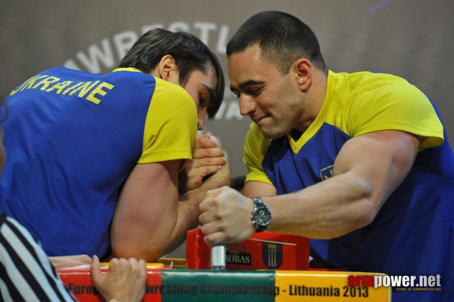 Euroarm 2013 - day 4 - right hand juniors 21, seniors # Armwrestling # Armpower.net