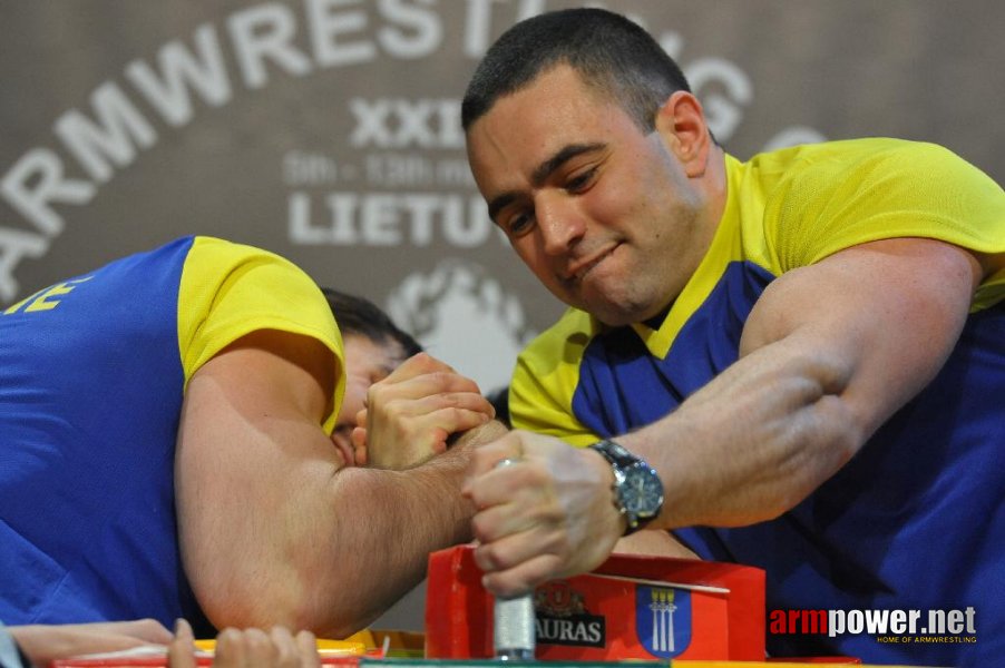 Euroarm 2013 - day 4 - right hand juniors 21, seniors # Armwrestling # Armpower.net