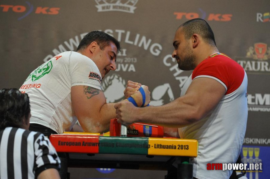 Euroarm 2013 - day 4 - right hand juniors 21, seniors # Siłowanie na ręce # Armwrestling # Armpower.net