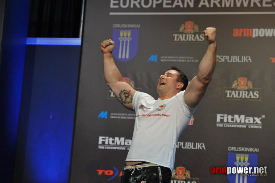 Euroarm 2013 - day 4 - right hand juniors 21, seniors # Armwrestling # Armpower.net