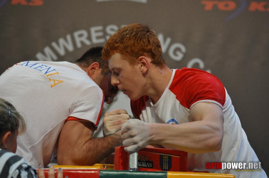 Euroarm 2013 - day 4 - right hand juniors 21, seniors # Siłowanie na ręce # Armwrestling # Armpower.net