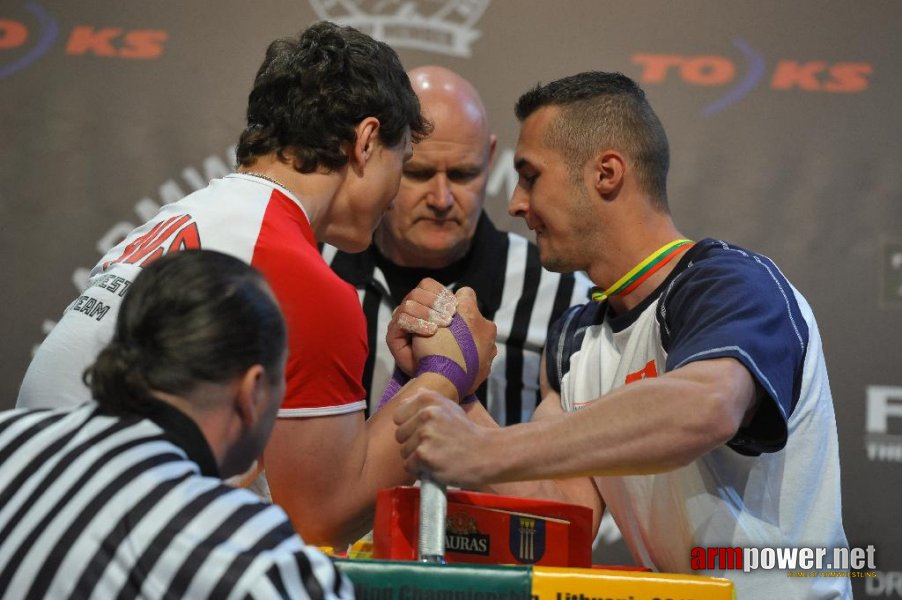 Euroarm 2013 - day 4 - right hand juniors 21, seniors # Armwrestling # Armpower.net