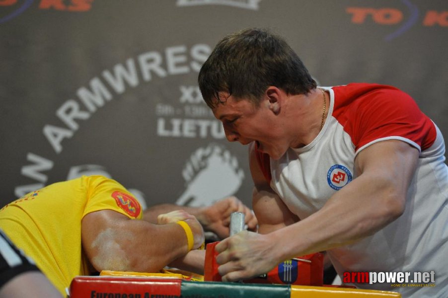 Euroarm 2013 - day 4 - right hand juniors 21, seniors # Siłowanie na ręce # Armwrestling # Armpower.net