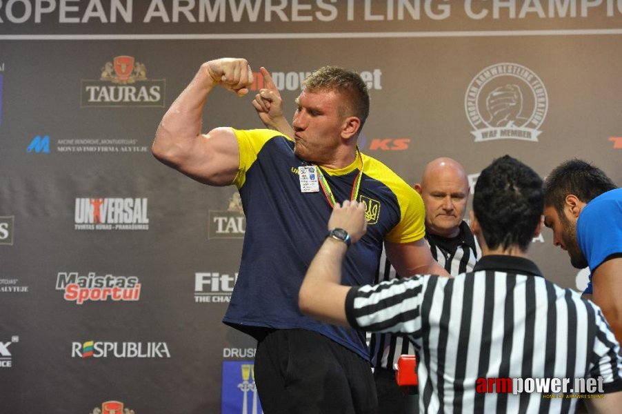 Euroarm 2013 - day 4 - right hand juniors 21, seniors # Armwrestling # Armpower.net