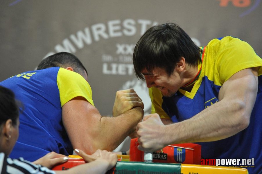 Euroarm 2013 - day 4 - right hand juniors 21, seniors # Siłowanie na ręce # Armwrestling # Armpower.net