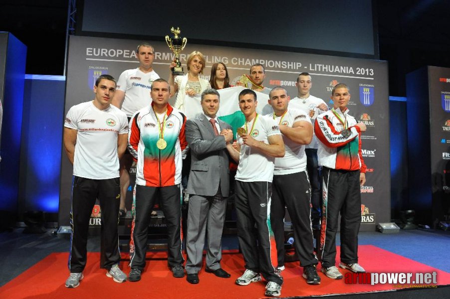 Euroarm 2013 - day 4 - right hand juniors 21, seniors # Armwrestling # Armpower.net