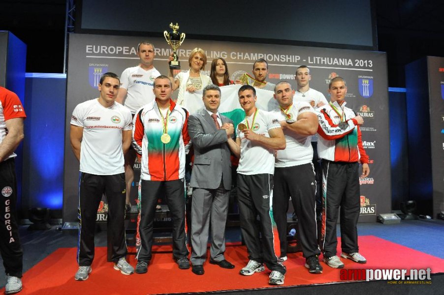 Euroarm 2013 - day 4 - right hand juniors 21, seniors # Siłowanie na ręce # Armwrestling # Armpower.net