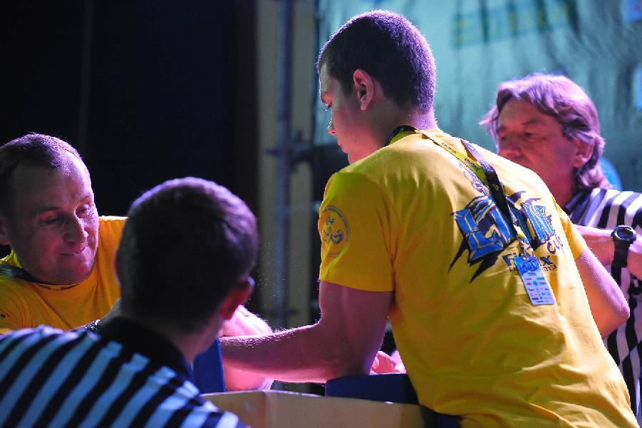 Lion Cup – Fitmax Challenge 2013 # Siłowanie na ręce # Armwrestling # Armpower.net