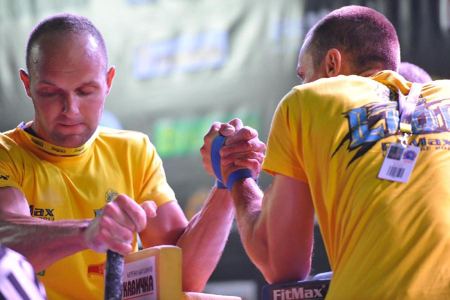 Lion Cup – Fitmax Challenge 2013 # Siłowanie na ręce # Armwrestling # Armpower.net