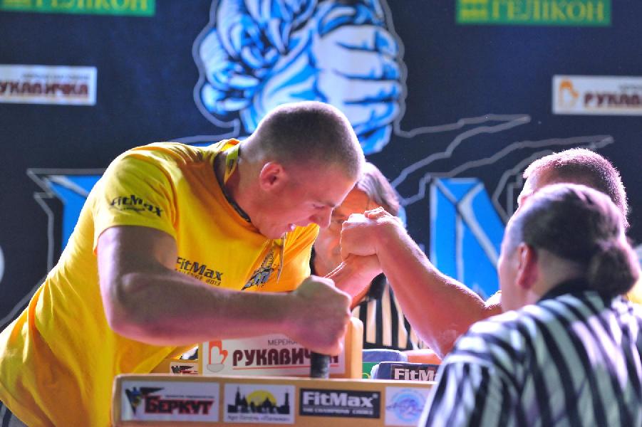 Lion Cup – Fitmax Challenge 2013 # Siłowanie na ręce # Armwrestling # Armpower.net