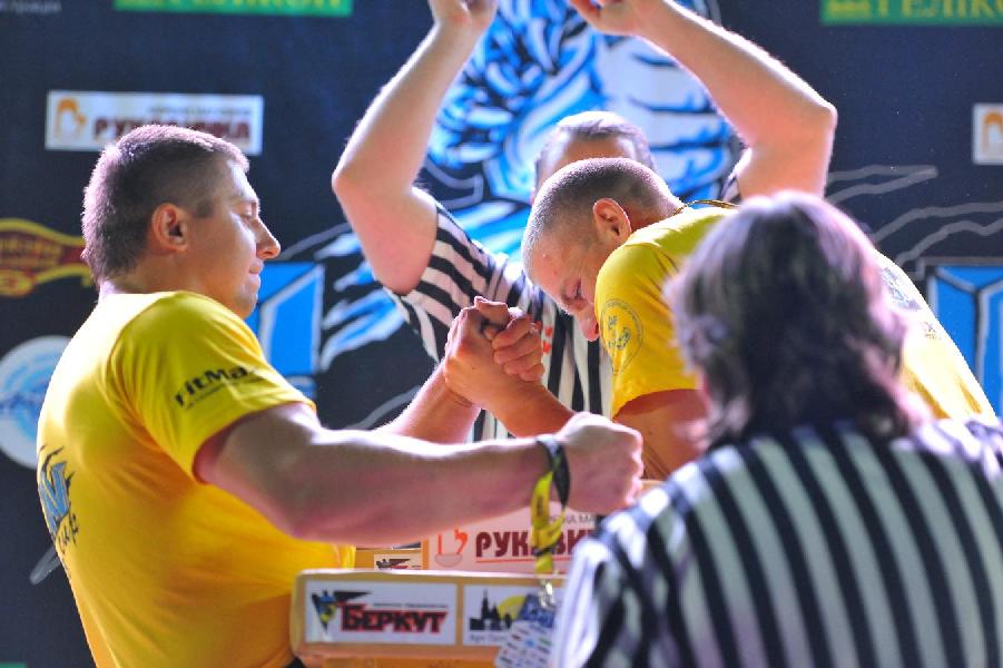 Lion Cup – Fitmax Challenge 2013 # Armwrestling # Armpower.net