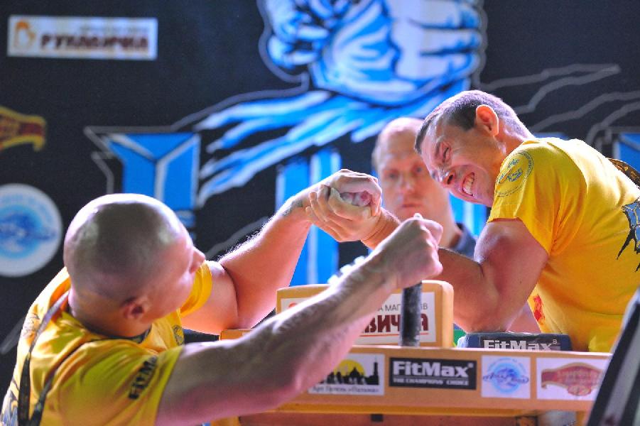 Lion Cup – Fitmax Challenge 2013 # Armwrestling # Armpower.net