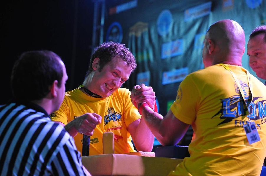 Lion Cup 2013 - Right Hand # Armwrestling # Armpower.net