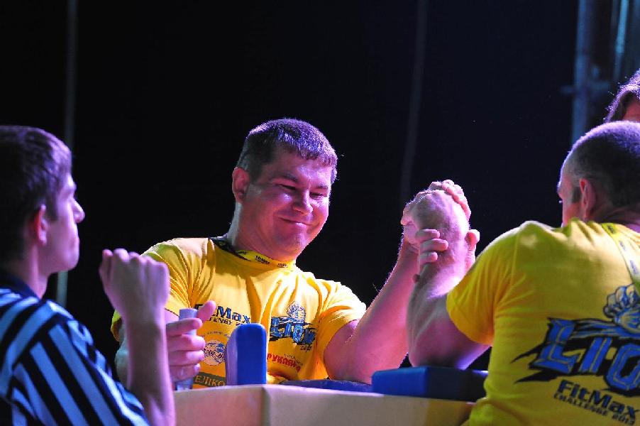 Lion Cup 2013 - Right Hand # Armwrestling # Armpower.net